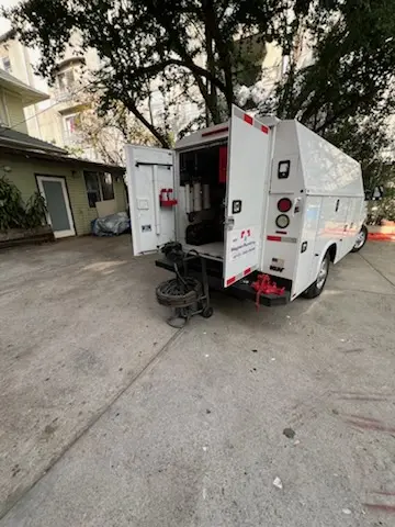 Magnet Plumbing service vehicle on-site for Faucet Repair in Brickell Village